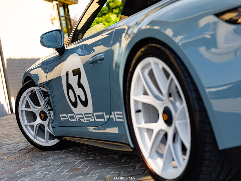 Porsche 911 S/T