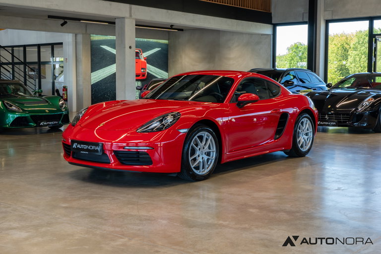 Porsche 718 Cayman