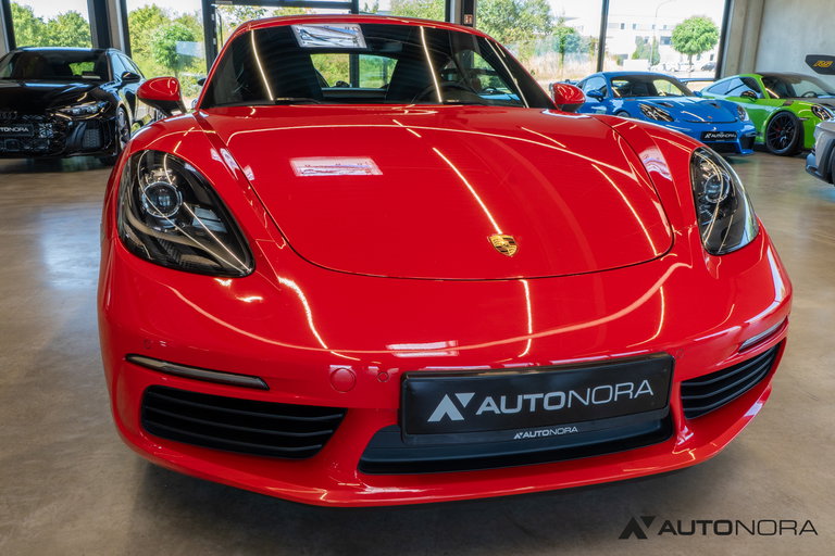 Porsche 718 Cayman