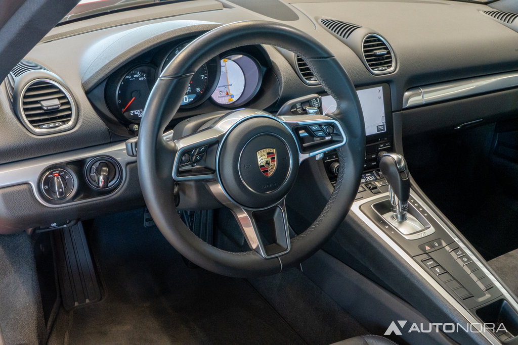 Porsche 718 Cayman