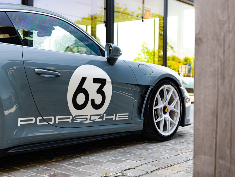 Porsche 911 S/T