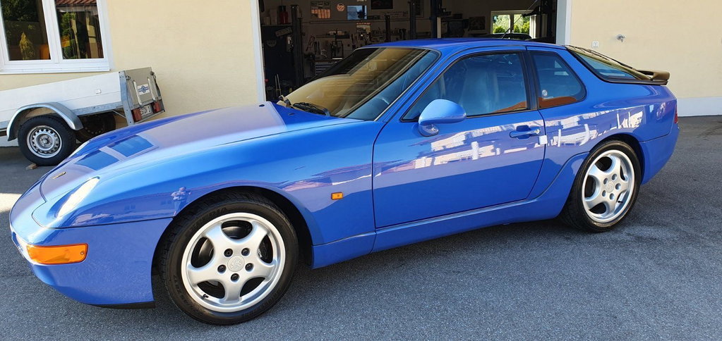 Porsche 968