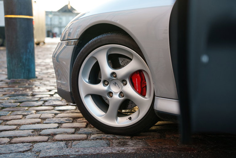 Porsche 996.2 Carrera 4S