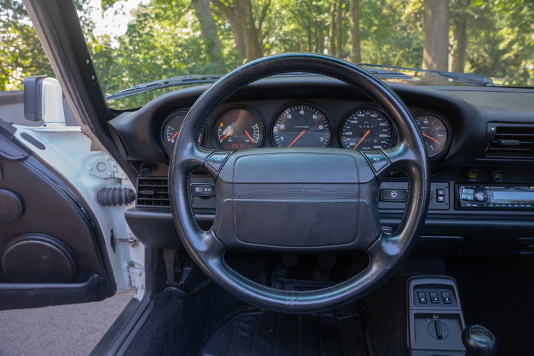 Porsche 964 Carrera 2