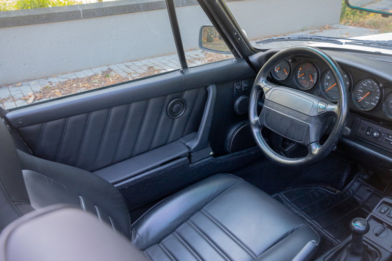 Porsche 964 Carrera 2