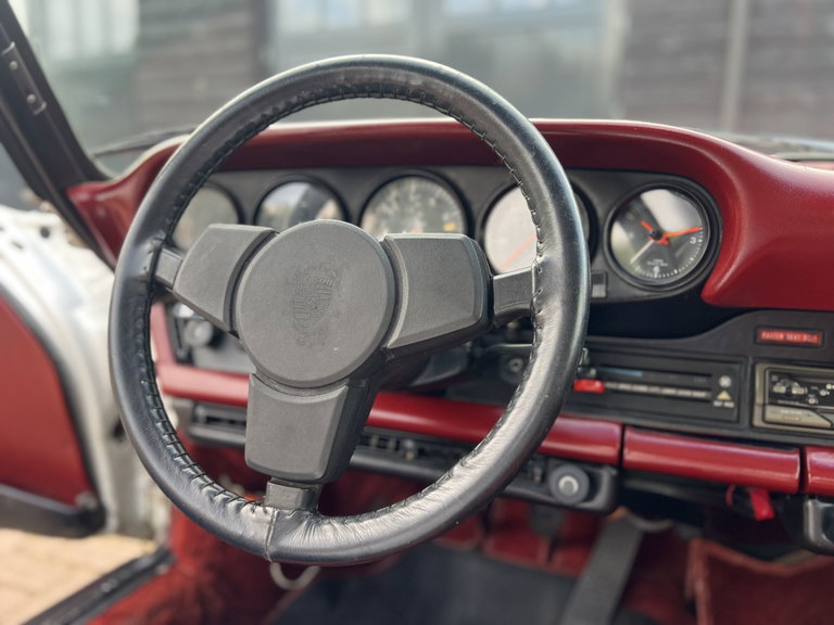 Porsche 911 Carrera (US)