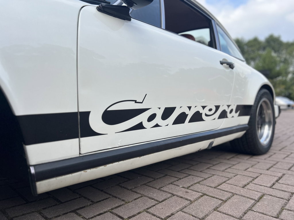 Porsche 911 Carrera (US)