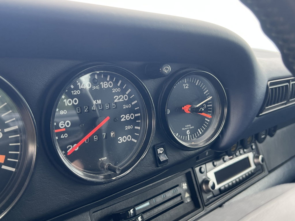 Porsche 911 Turbo 3.3