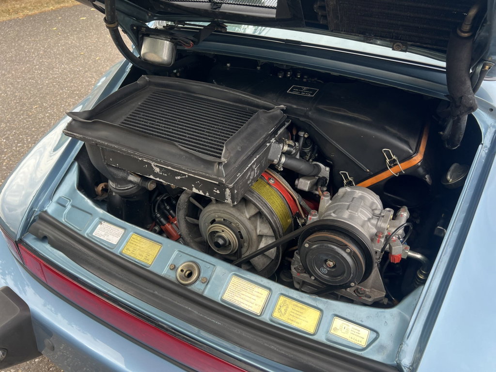 Porsche 911 Turbo 3.3