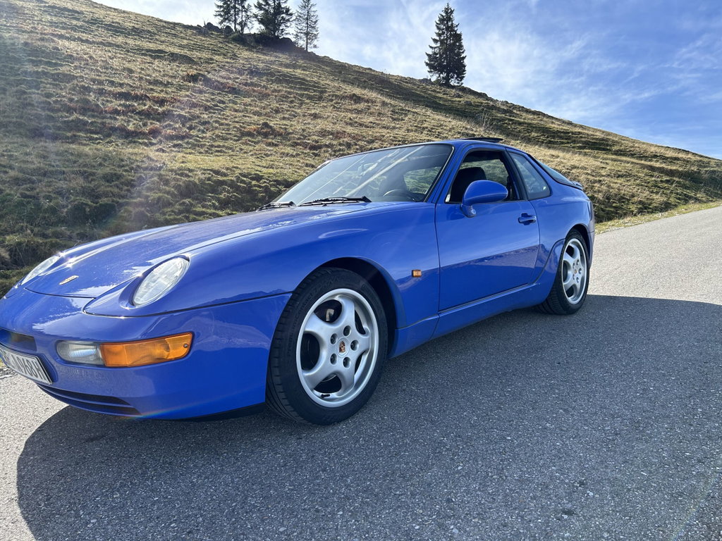 Porsche 968