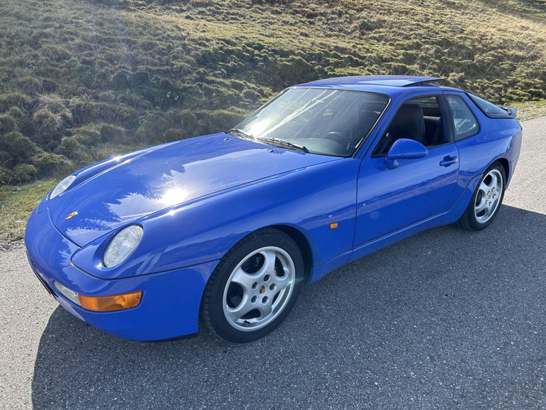 Porsche 968