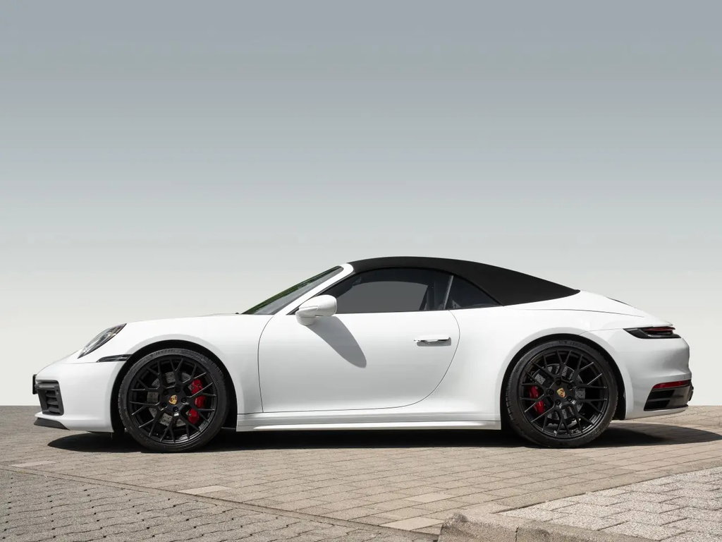 Porsche 992 Carrera 4S