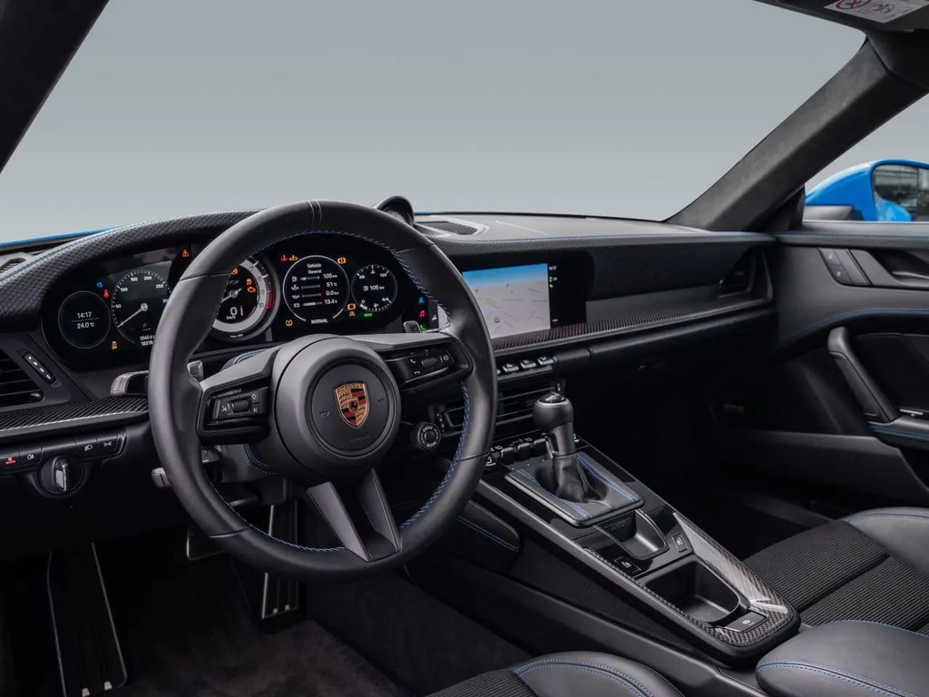 Porsche 992 GT3 Touring