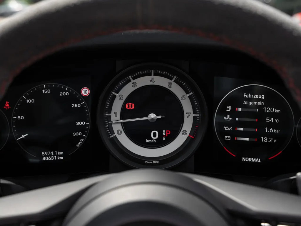 Porsche 992 Carrera 4S