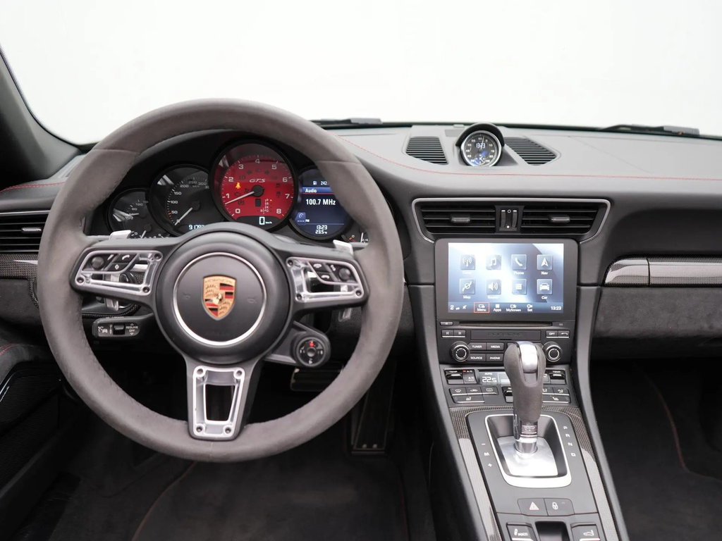 Porsche 991.2 Carrera GTS