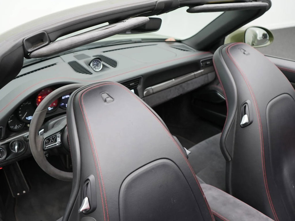 Porsche 991.2 Carrera GTS