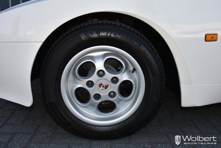 Porsche 944 Coupé