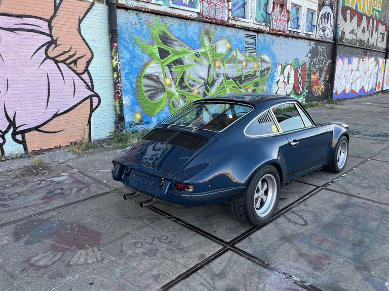 Porsche 911 Backdate