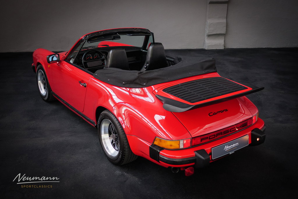 Porsche 911 Carrera 3.2