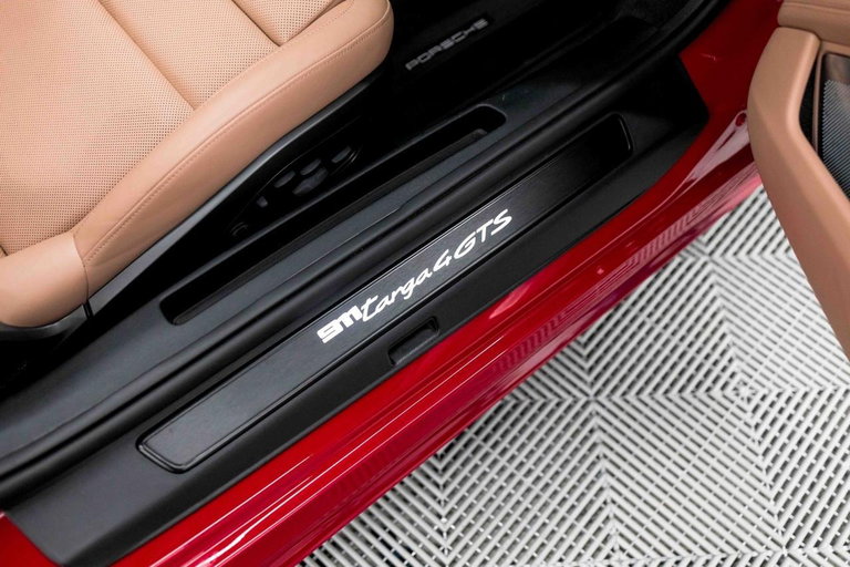 Porsche 992 Targa 4 GTS