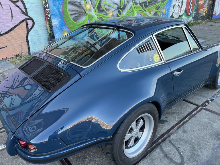 Porsche 911 Backdate