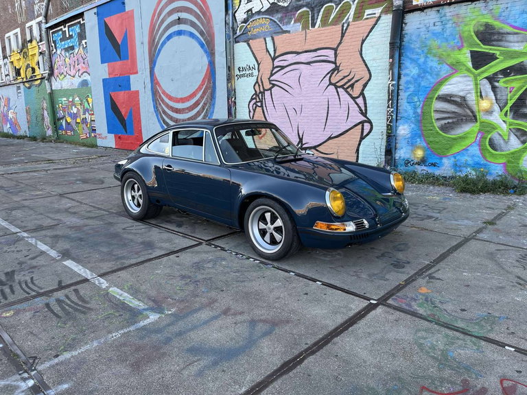 Porsche 911 Backdate