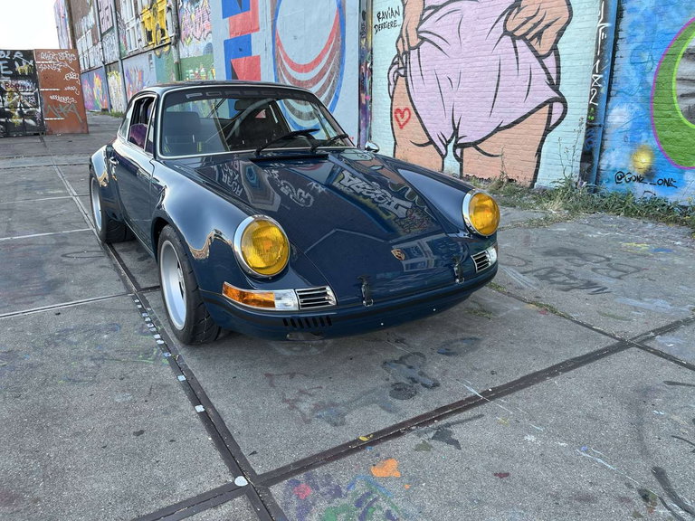 Porsche 911 Backdate