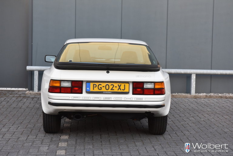 Porsche 944 Coupé