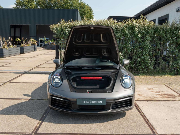 Porsche 992 Carrera 4S