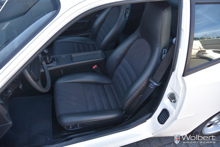 Porsche 944 Coupé