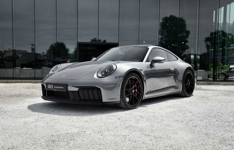 Porsche 992.2 Carrera GTS