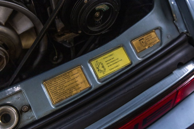 Porsche 911 Carrera 3.2