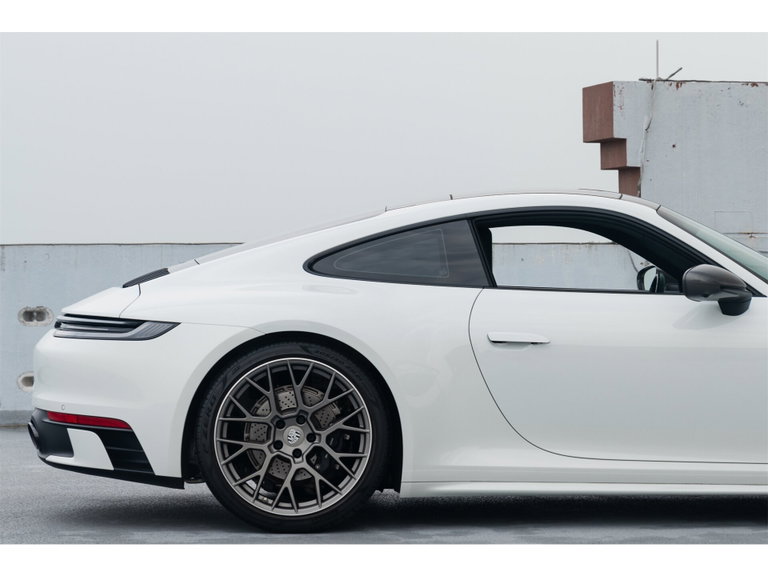 Porsche 992 Carrera T