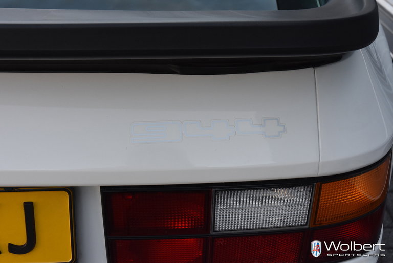 Porsche 944 Coupé