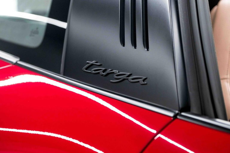 Porsche 992 Targa 4 GTS