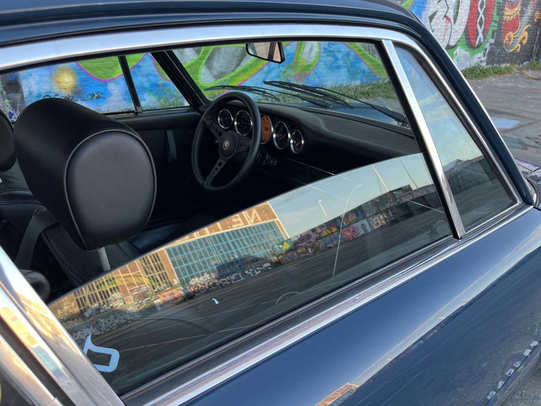 Porsche 911 Backdate