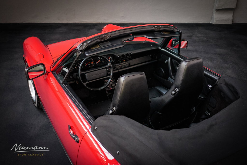 Porsche 911 Carrera 3.2