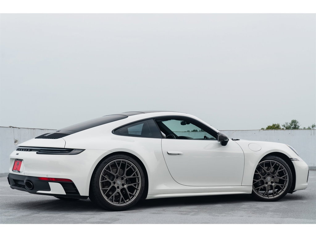 Porsche 992 Carrera T