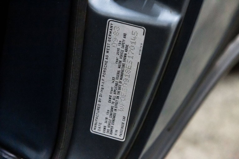 Porsche 911 Carrera 3.2