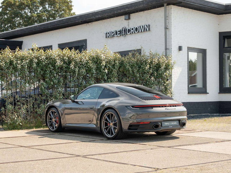 Porsche 992 Carrera 4S