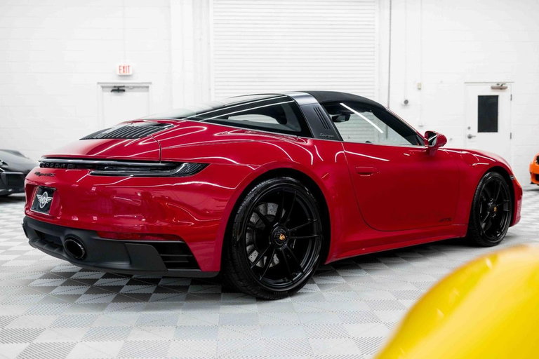 Porsche 992 Targa 4 GTS