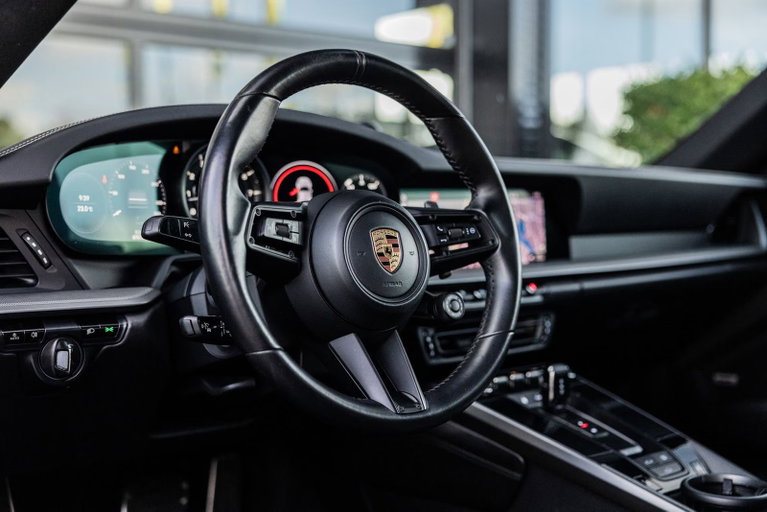 Porsche 992 Carrera 4S