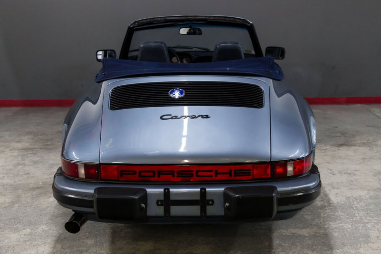 Porsche 911 Carrera 3.2