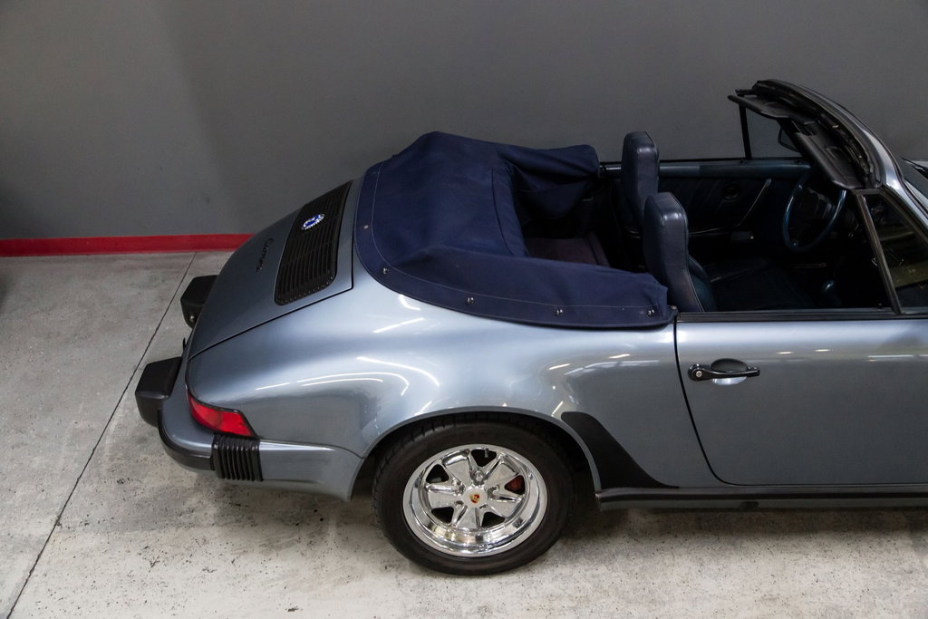 Porsche 911 Carrera 3.2