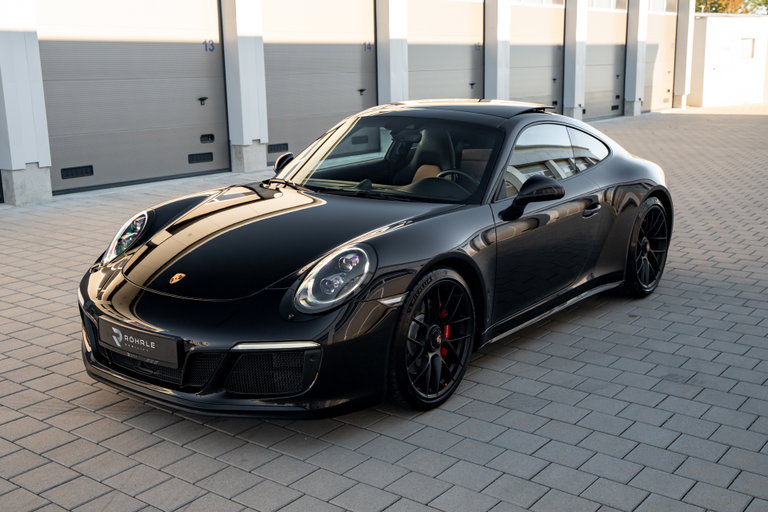 Porsche 991.2 Carrera 4 GTS