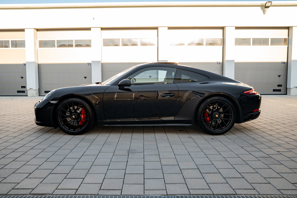 Porsche 991.2 Carrera 4 GTS