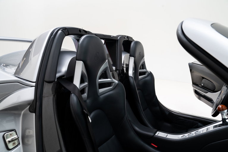 Porsche Carrera GT