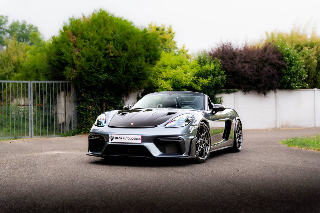 Porsche 718 Spyder RS