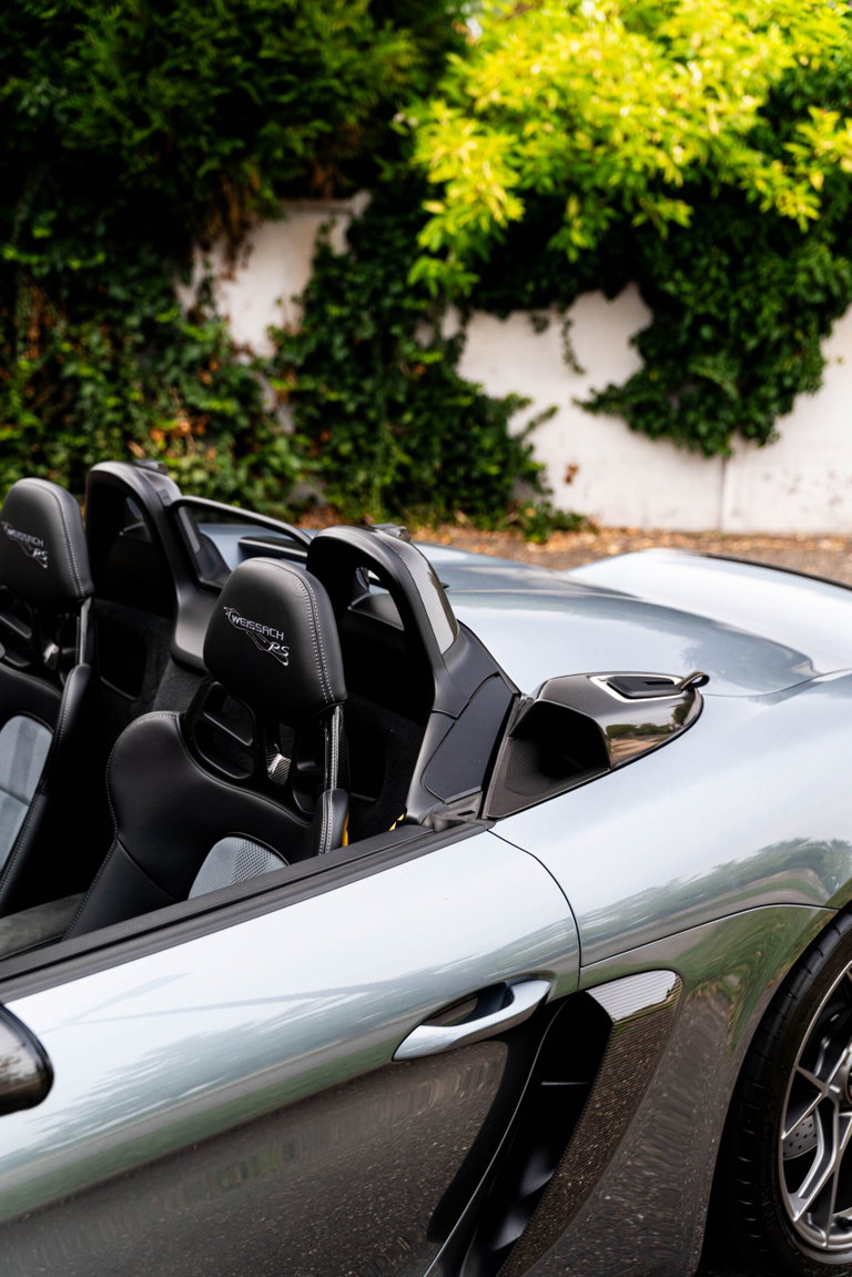 Porsche 718 Spyder RS