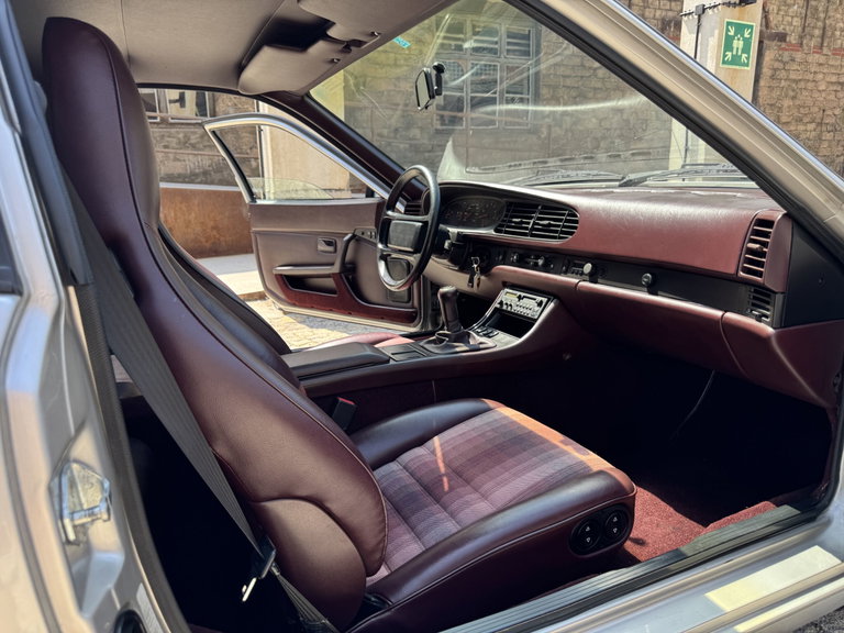 Porsche 944 Turbo Coupé